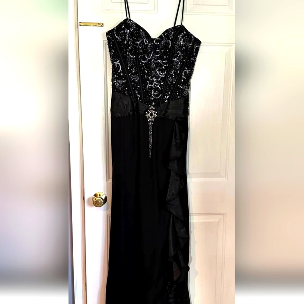 Beautiful Black Dress